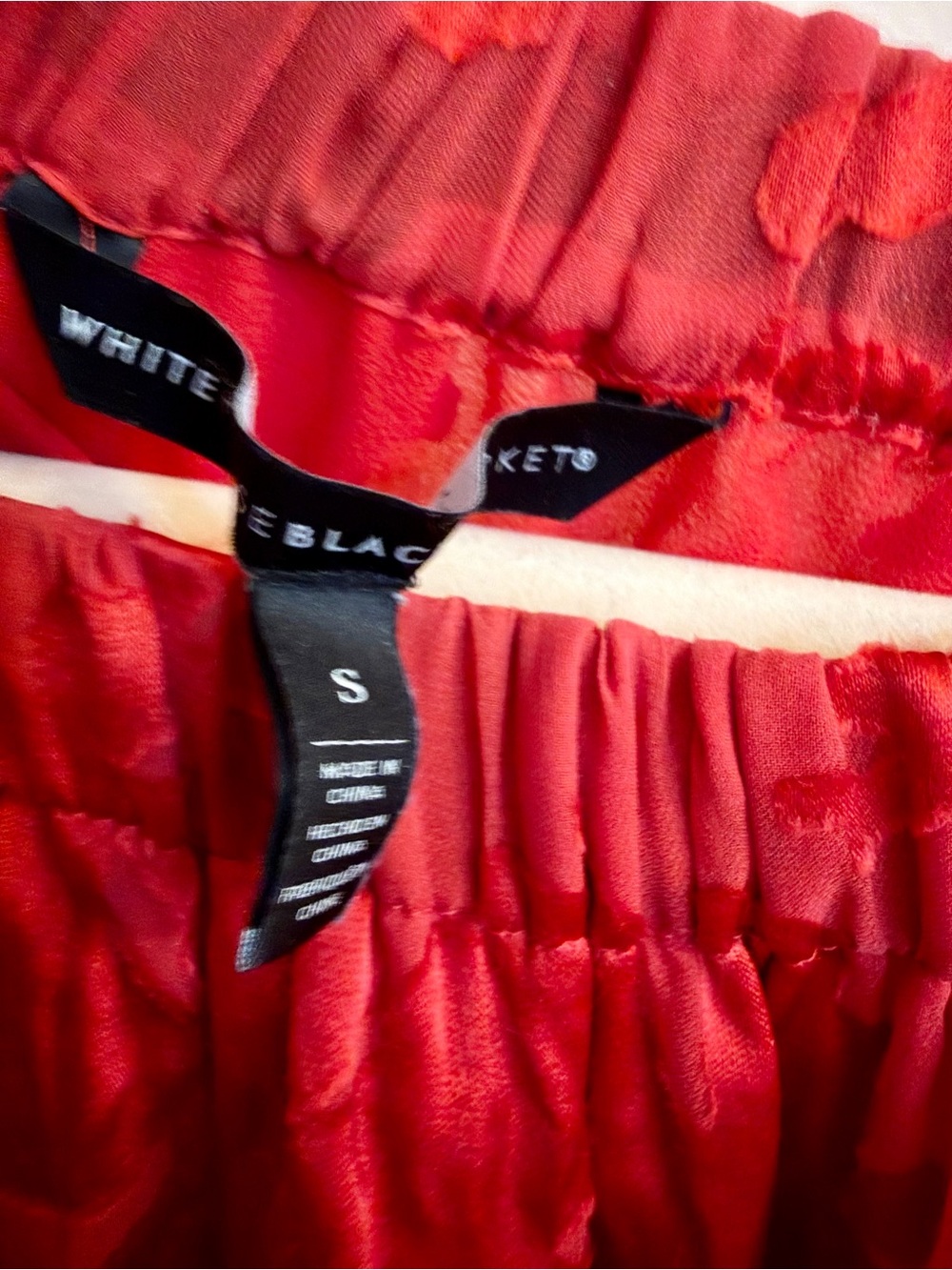 Red off the shoulder WHBM top - Picture 3 of 4